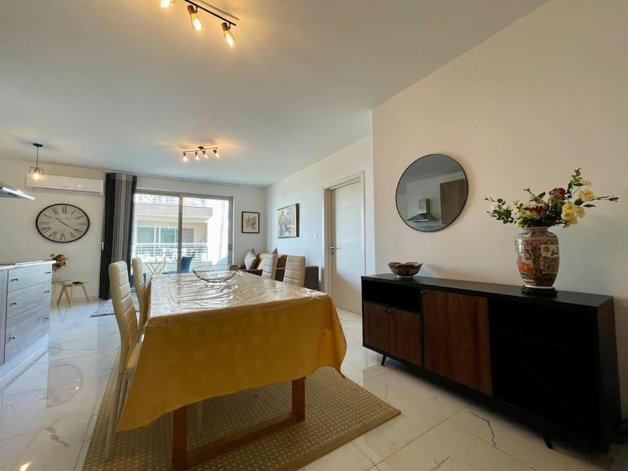 2Br Comfort Apartment Bugibba By Holi San Pawl il-Baħar Zewnętrze zdjęcie