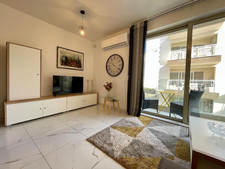 2Br Comfort Apartment Bugibba By Holi San Pawl il-Baħar Zewnętrze zdjęcie